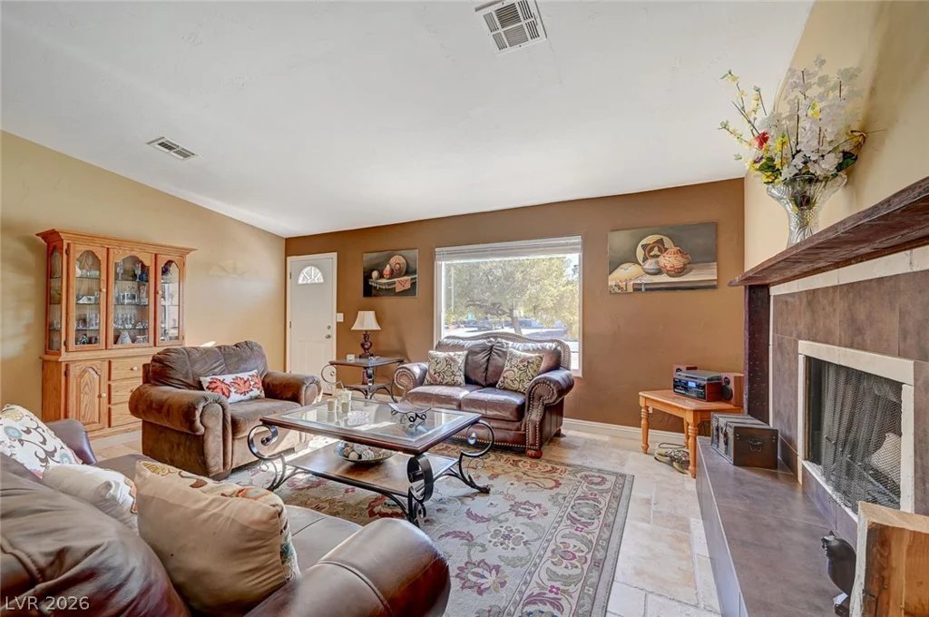 4424 Shady Hollow, North Las Vegas, NV 89031
