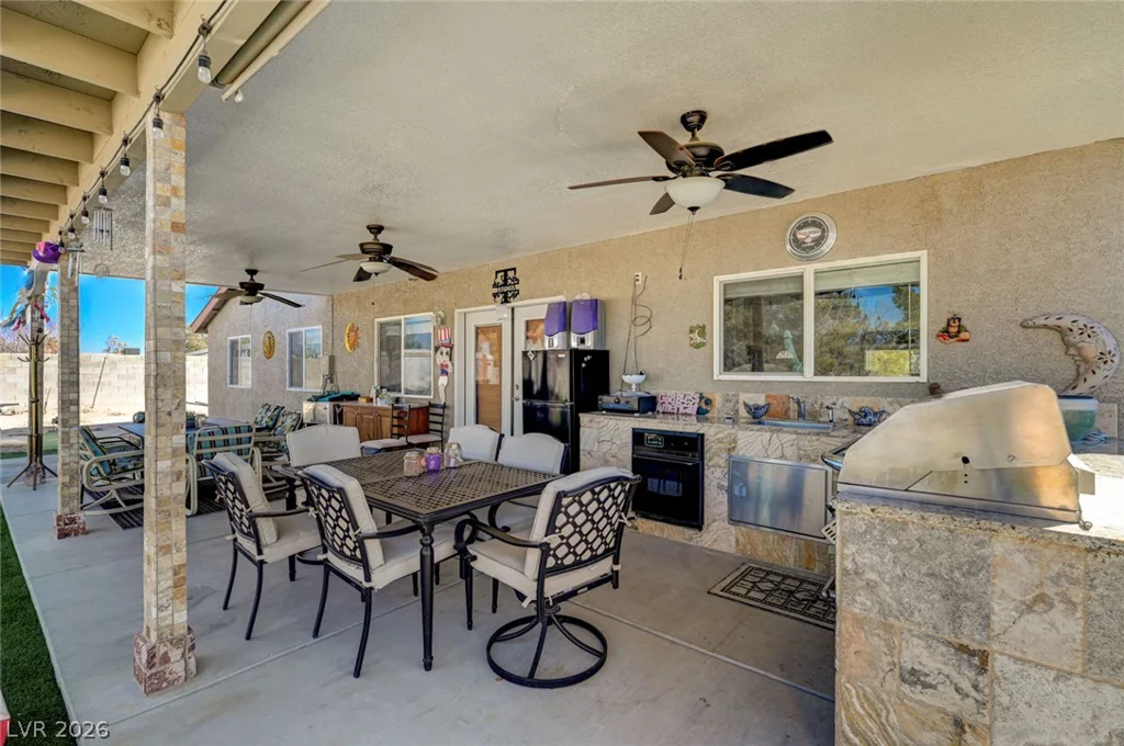 4424 Shady Hollow, North Las Vegas, NV 89031