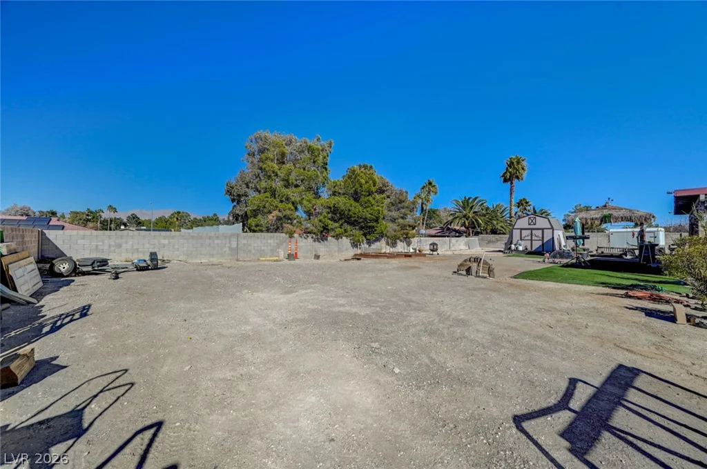 4424 Shady Hollow, North Las Vegas, NV 89031