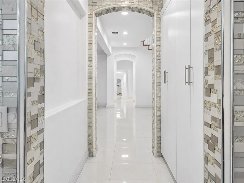 1417 Misty Moat, Las Vegas, NV 89117