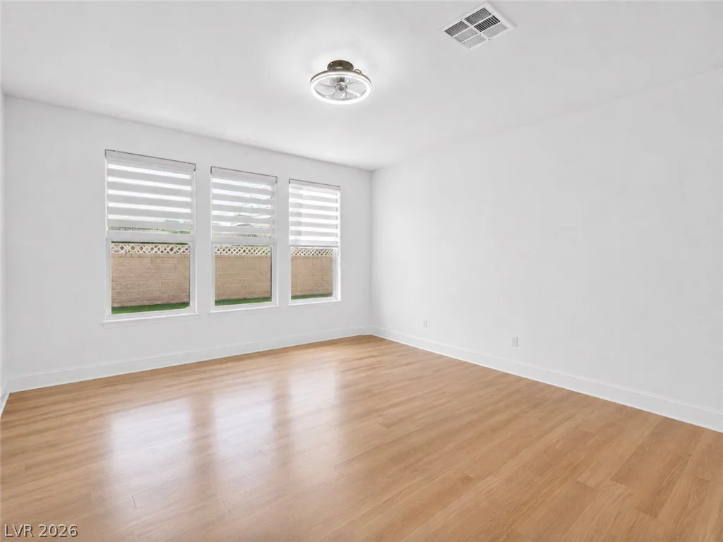 1417 Misty Moat, Las Vegas, NV 89117