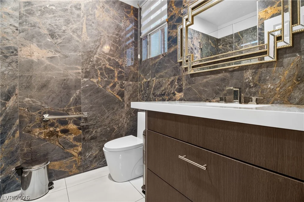 1417 Misty Moat, Las Vegas, NV 89117