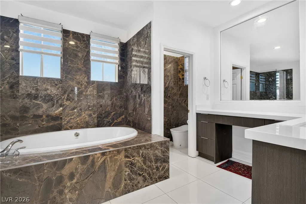 1417 Misty Moat, Las Vegas, NV 89117