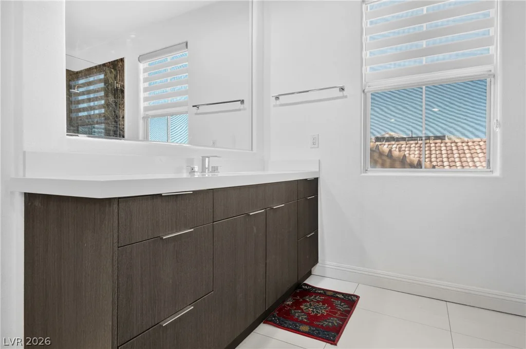 1417 Misty Moat, Las Vegas, NV 89117