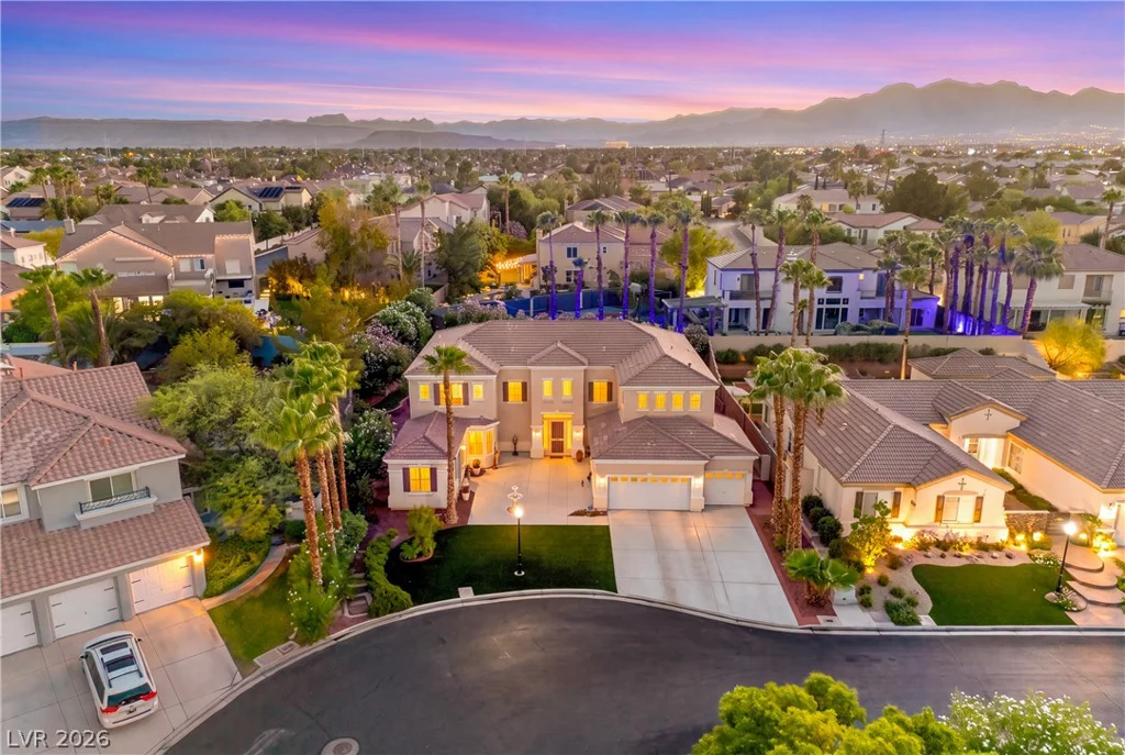 1417 Misty Moat, Las Vegas, NV 89117