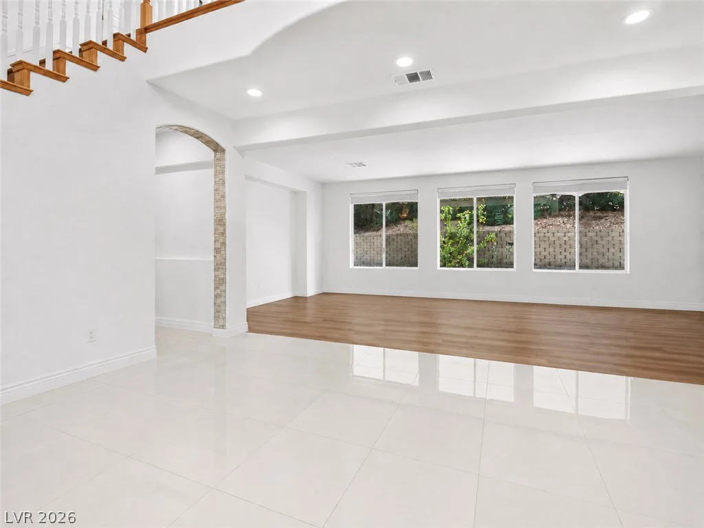 1417 Misty Moat, Las Vegas, NV 89117