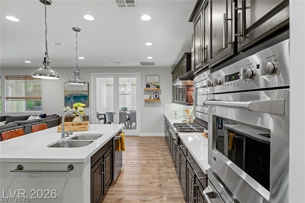 10432 Doman, Las Vegas, NV 89166