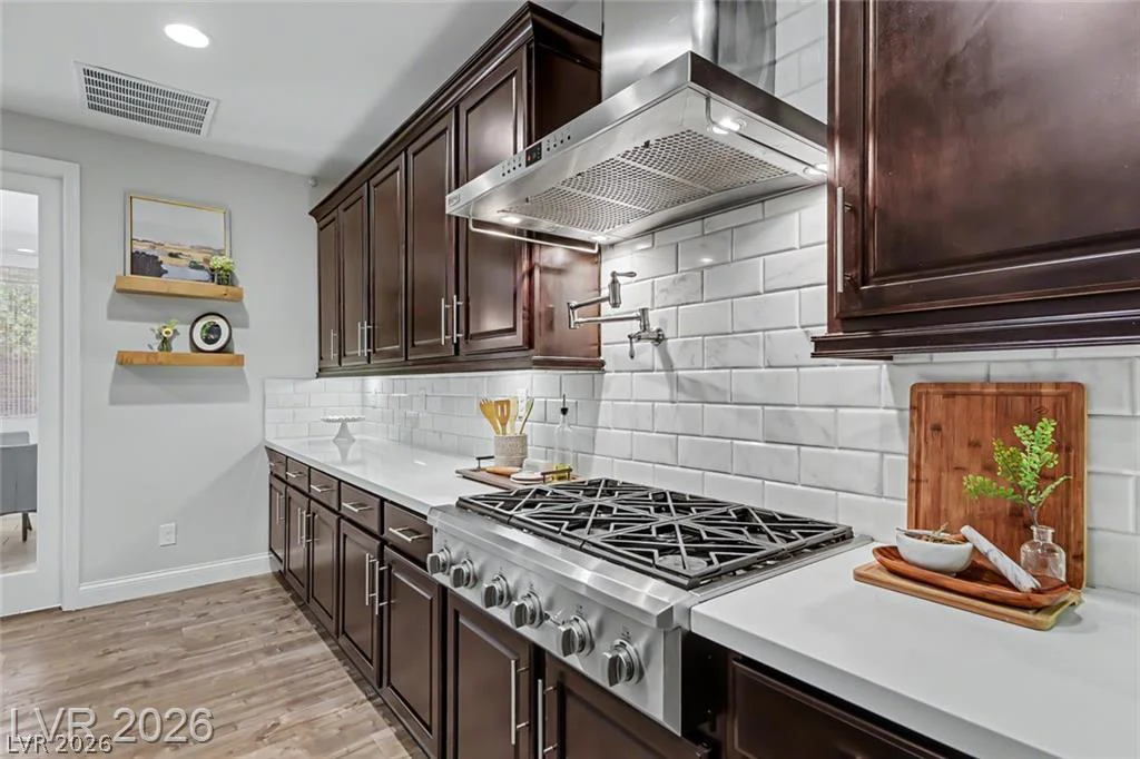 10432 Doman, Las Vegas, NV 89166