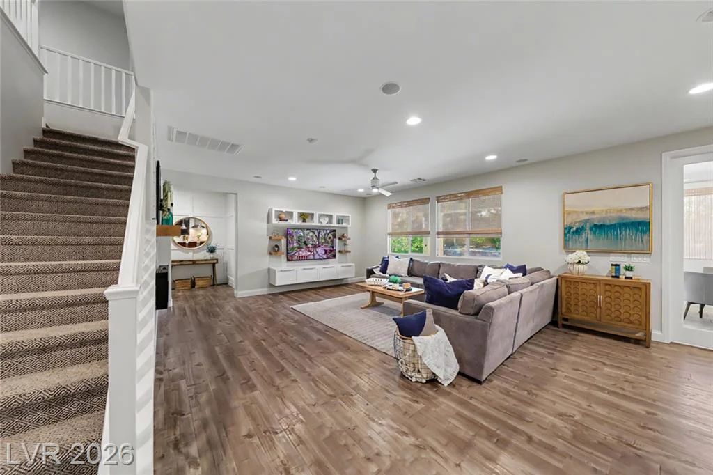 10432 Doman, Las Vegas, NV 89166