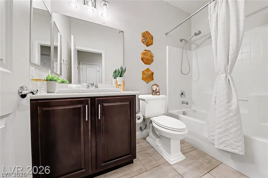 10432 Doman, Las Vegas, NV 89166