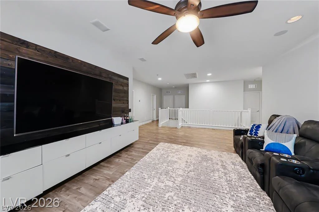 10432 Doman, Las Vegas, NV 89166