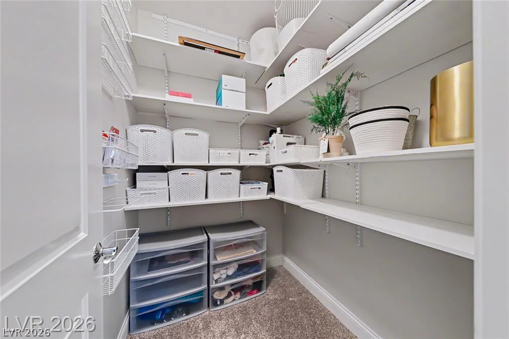 10432 Doman, Las Vegas, NV 89166
