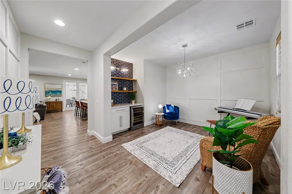 10432 Doman, Las Vegas, NV 89166