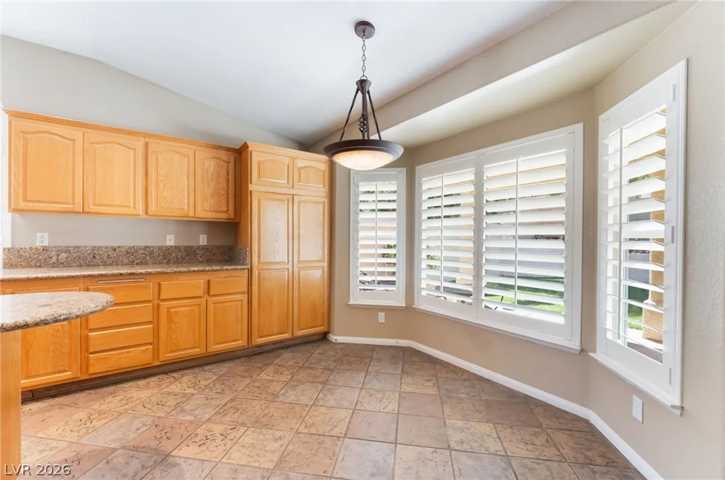 2117 White Falls, Las Vegas, NV 89128
