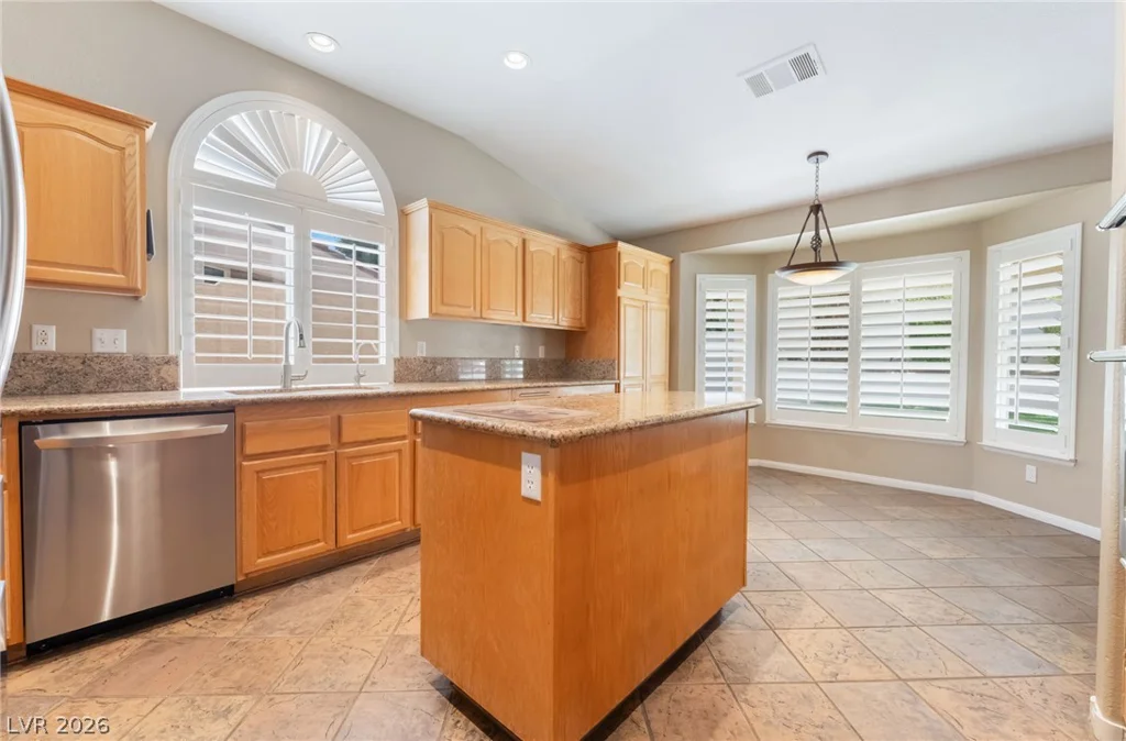 2117 White Falls, Las Vegas, NV 89128