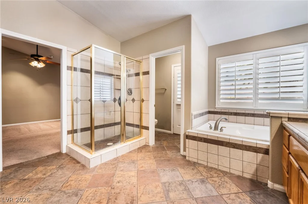 2117 White Falls, Las Vegas, NV 89128