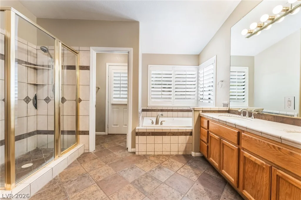2117 White Falls, Las Vegas, NV 89128