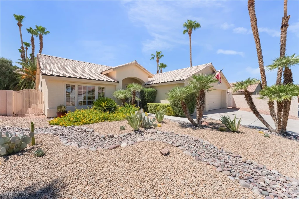 2117 White Falls, Las Vegas, NV 89128