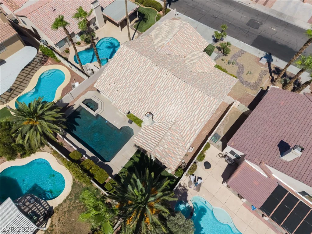 2117 White Falls, Las Vegas, NV 89128