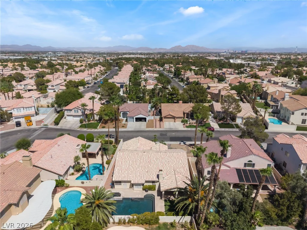 2117 White Falls, Las Vegas, NV 89128