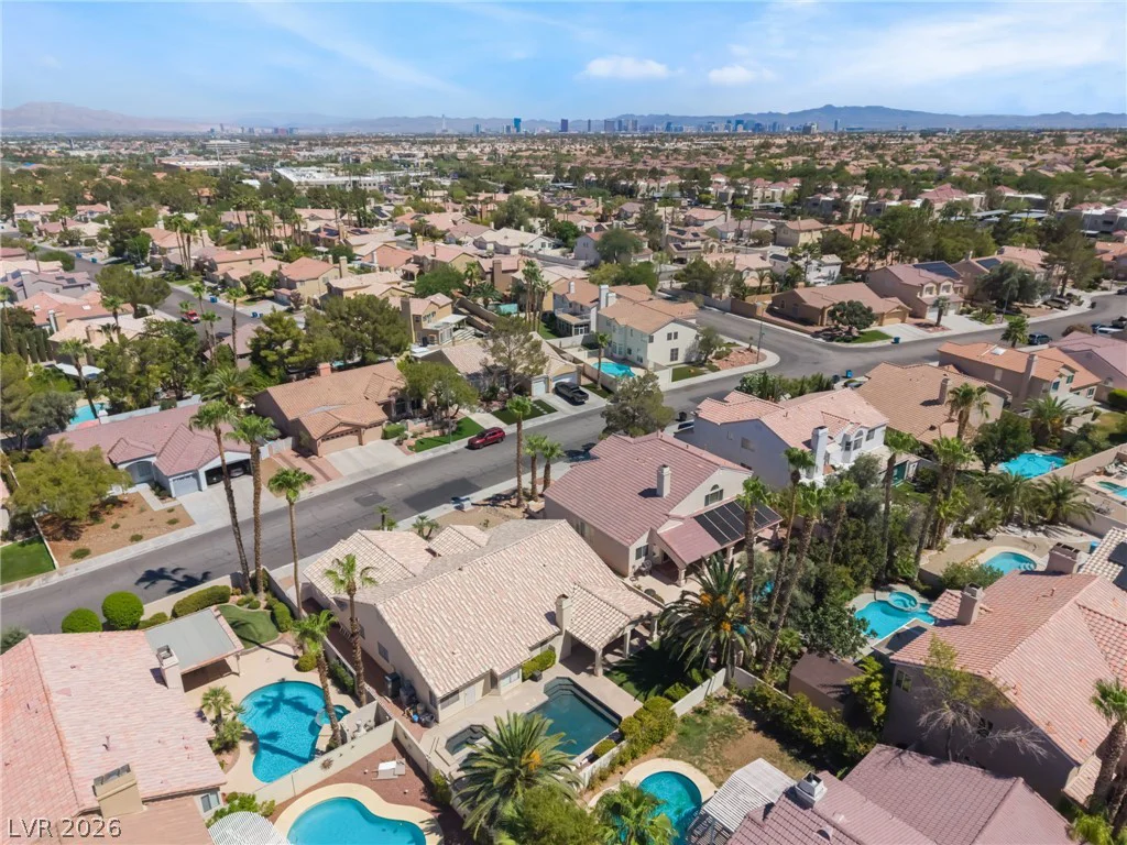 2117 White Falls, Las Vegas, NV 89128