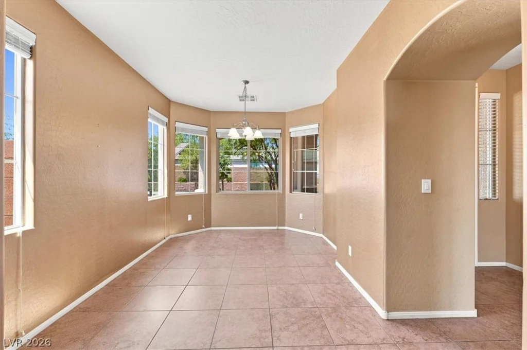 7318 Puckershire, Las Vegas, NV 89166