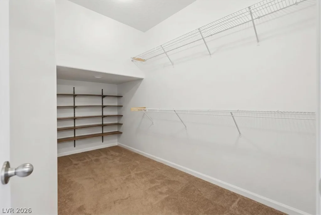 7318 Puckershire, Las Vegas, NV 89166