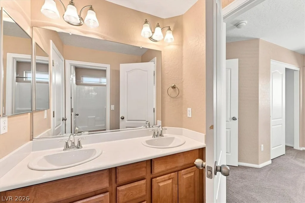 7318 Puckershire, Las Vegas, NV 89166