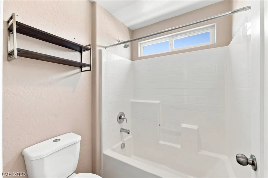7318 Puckershire, Las Vegas, NV 89166