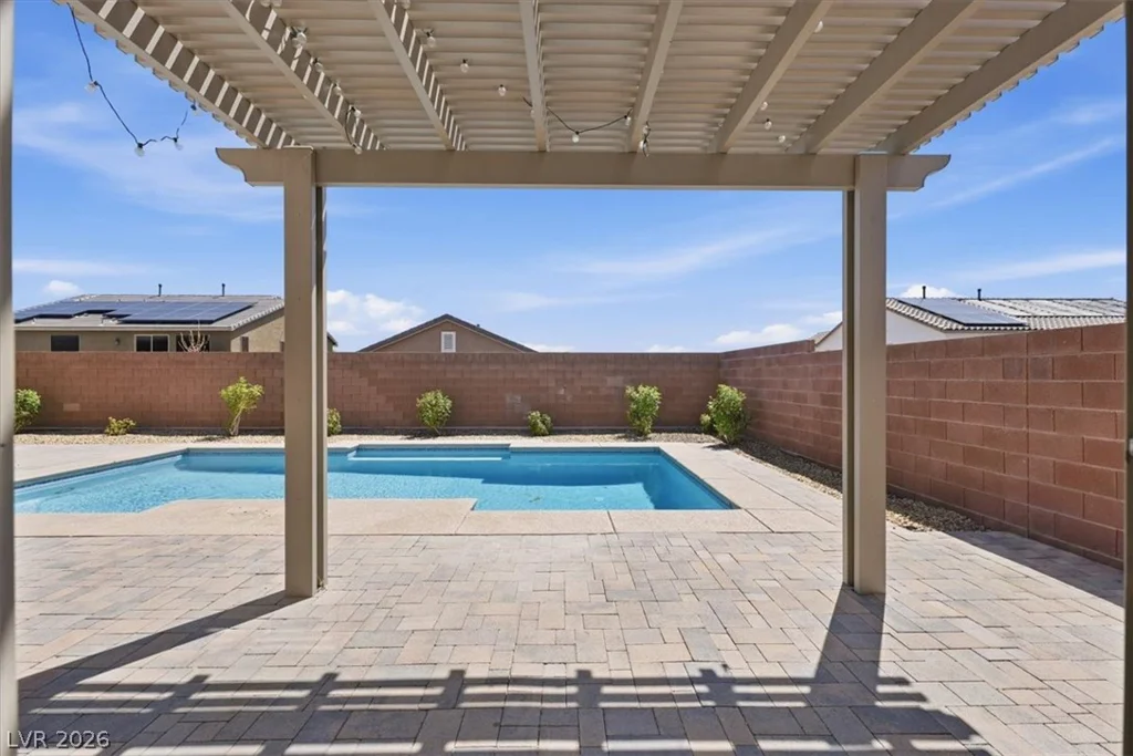 7318 Puckershire, Las Vegas, NV 89166