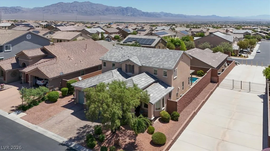 7318 Puckershire, Las Vegas, NV 89166