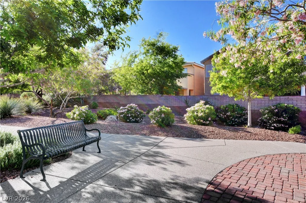 7318 Puckershire, Las Vegas, NV 89166