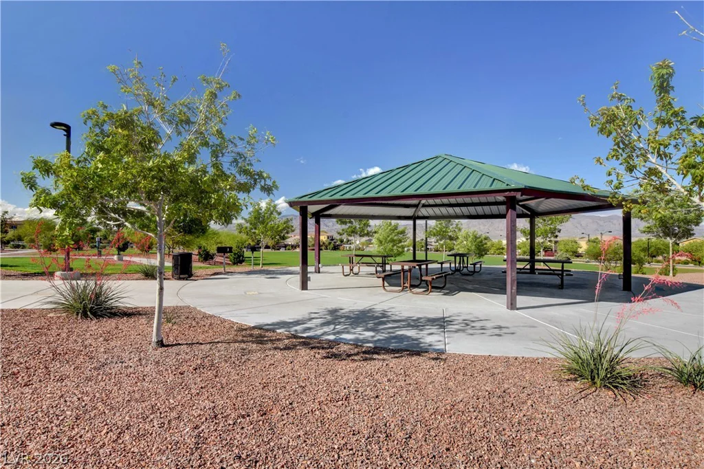 7318 Puckershire, Las Vegas, NV 89166