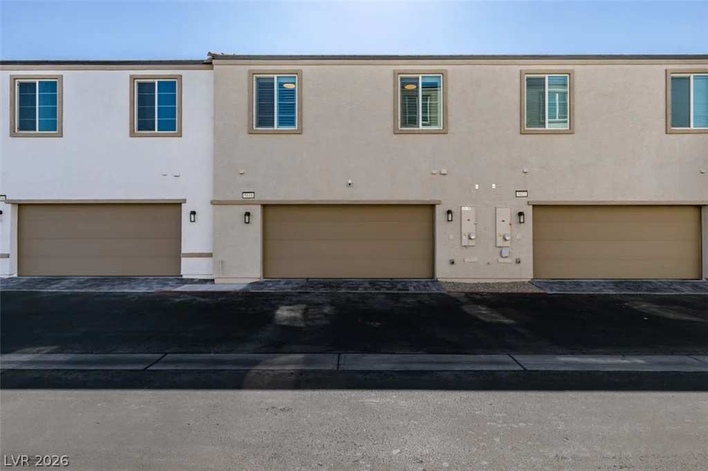 5618 Beguiling Falls, Las Vegas, NV 89148