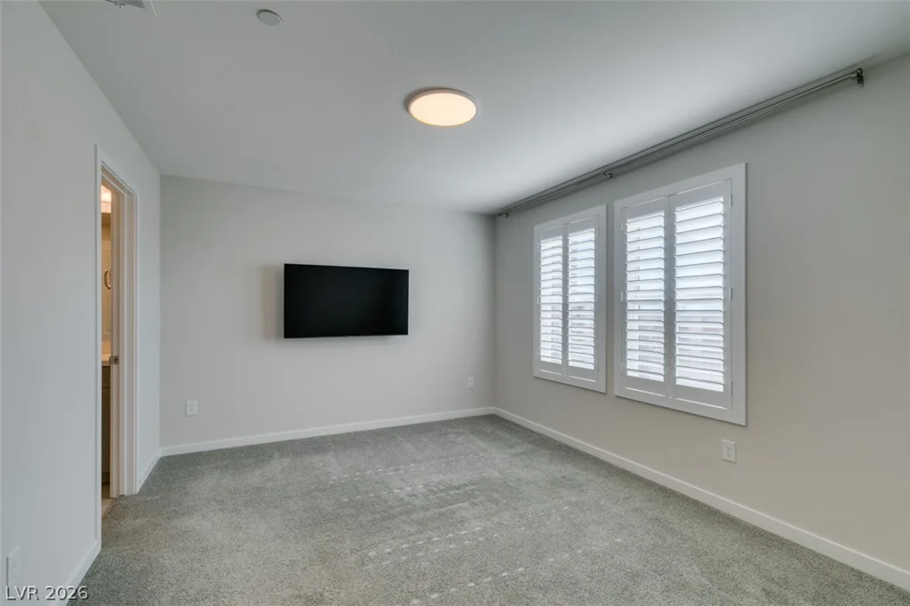 5618 Beguiling Falls, Las Vegas, NV 89148