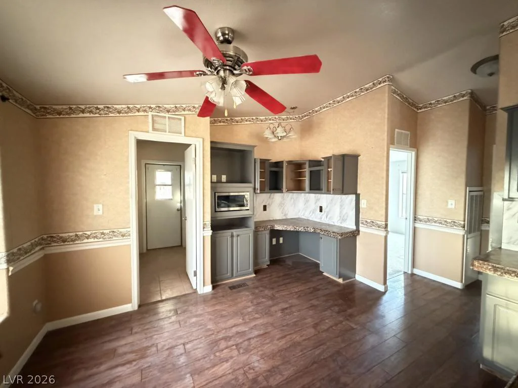 2390 Christie, Pahrump, NV 89060