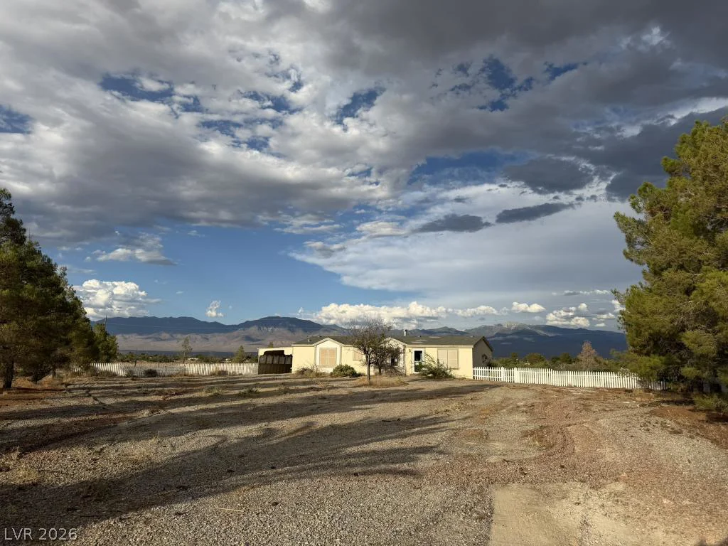 2390 Christie, Pahrump, NV 89060