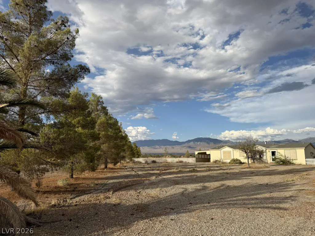 2390 Christie, Pahrump, NV 89060