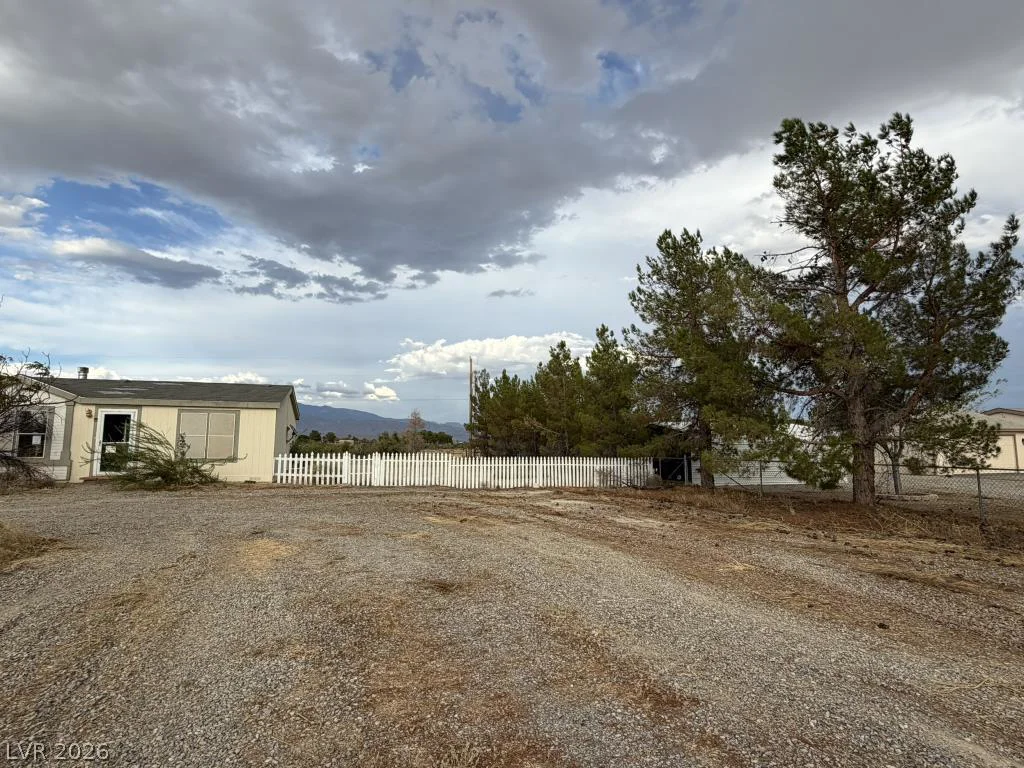 2390 Christie, Pahrump, NV 89060