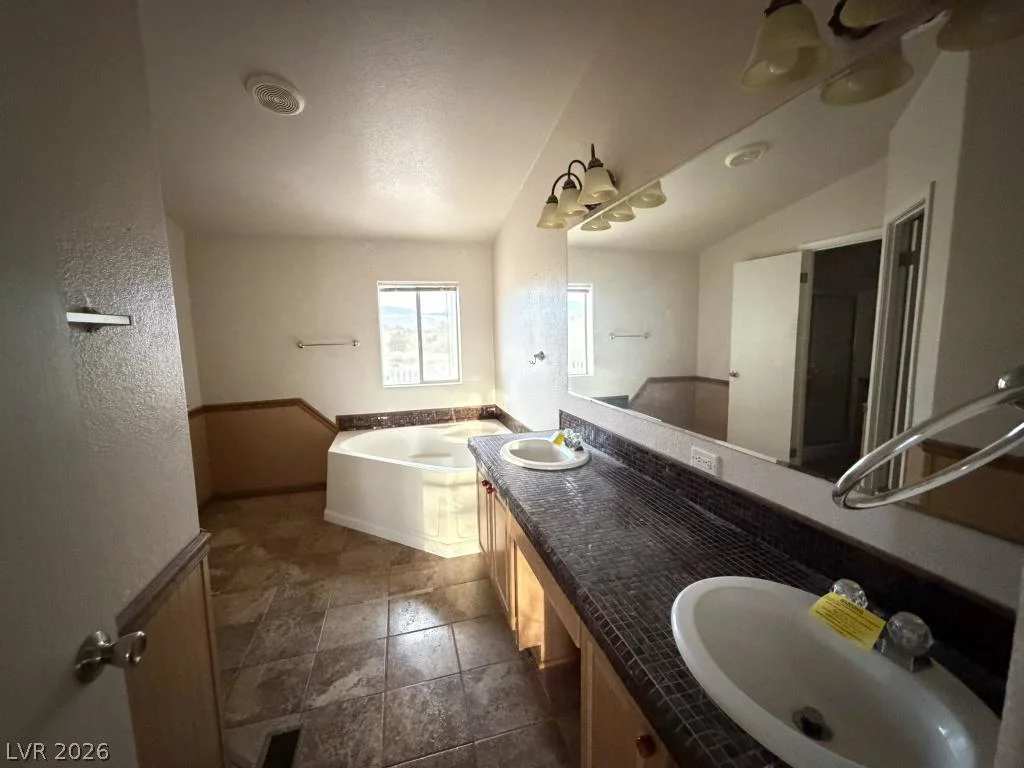 2390 Christie, Pahrump, NV 89060