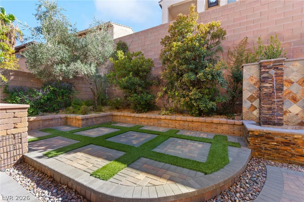1045 Via Saint Andrea, Henderson, NV 89011