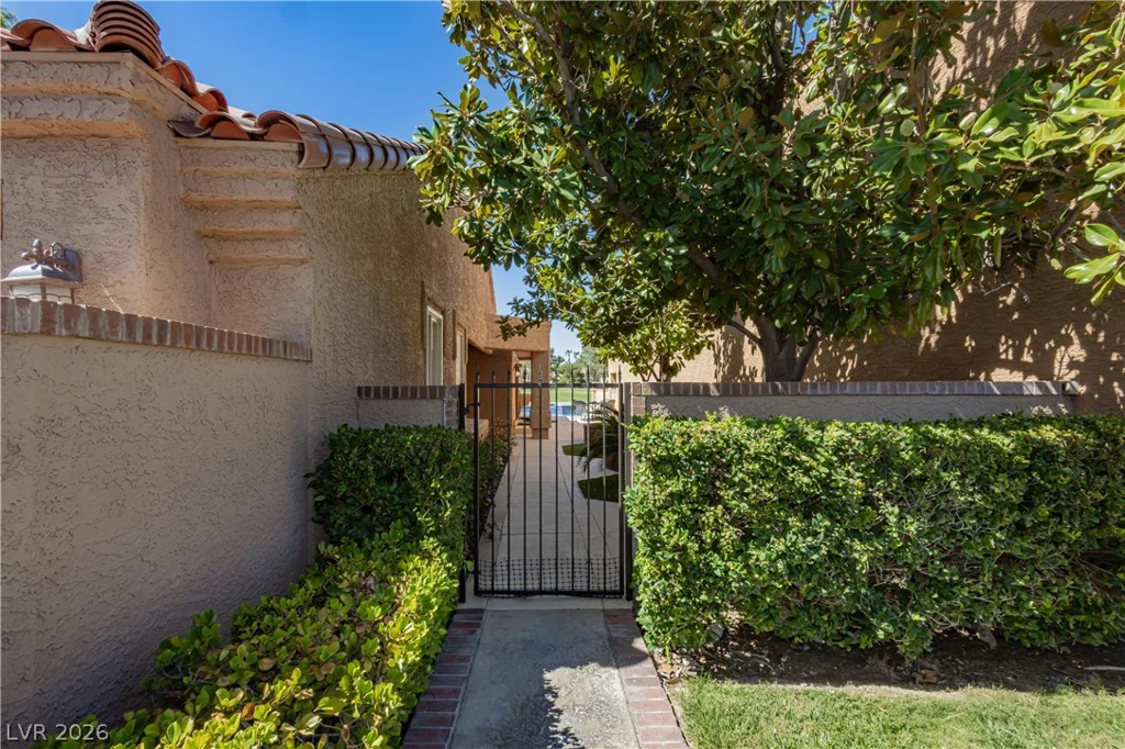 7748 Boca Raton, Las Vegas, NV 89113