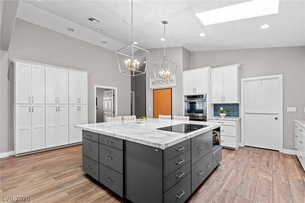 5703 Calverts, Las Vegas, NV 89130