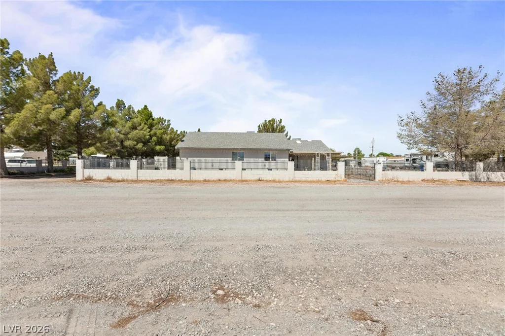 5703 Calverts, Las Vegas, NV 89130