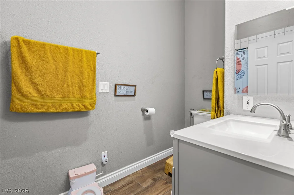 5703 Calverts, Las Vegas, NV 89130