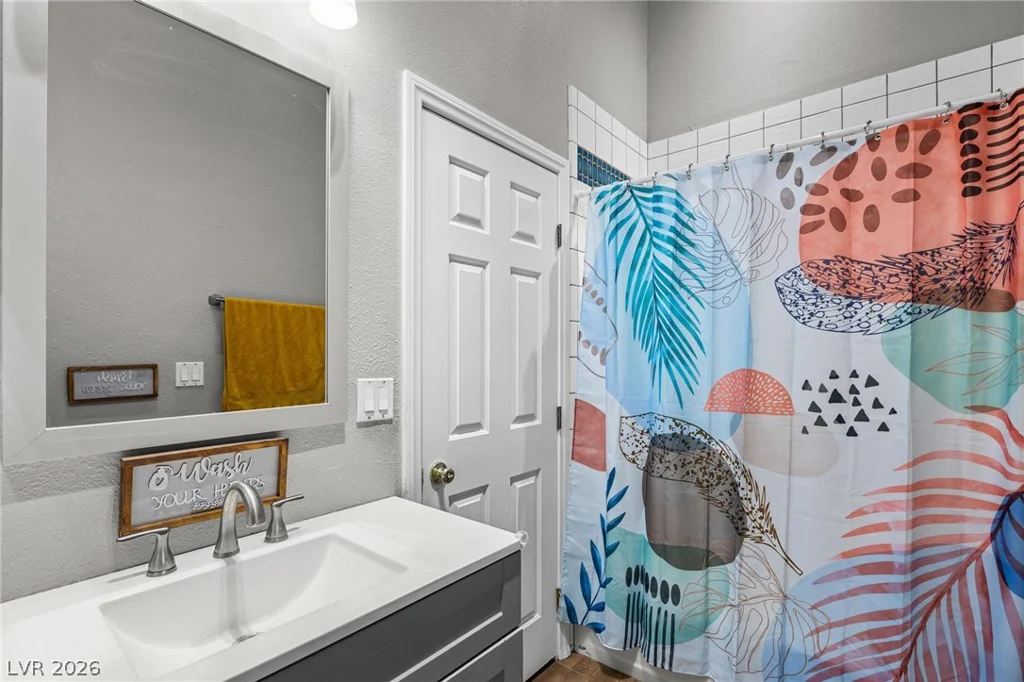 5703 Calverts, Las Vegas, NV 89130