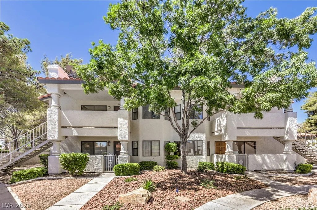 2717 Otter Creek, Las Vegas, NV 89117