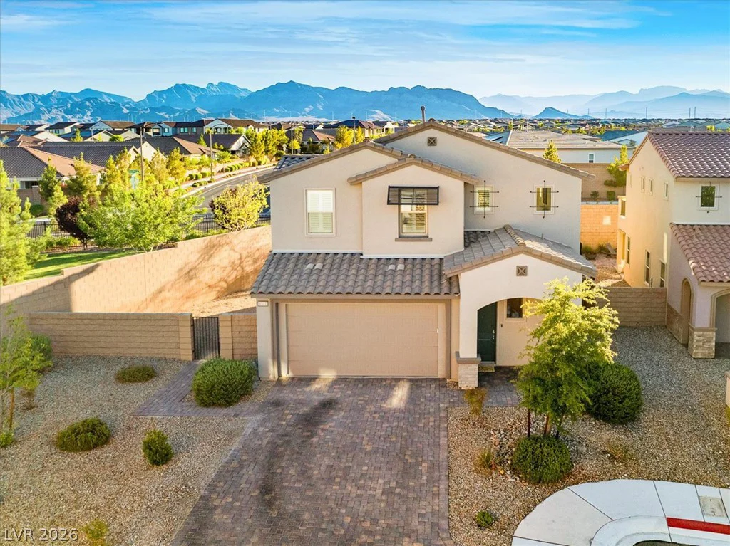 8801 Highland Skye, Las Vegas, NV 89166