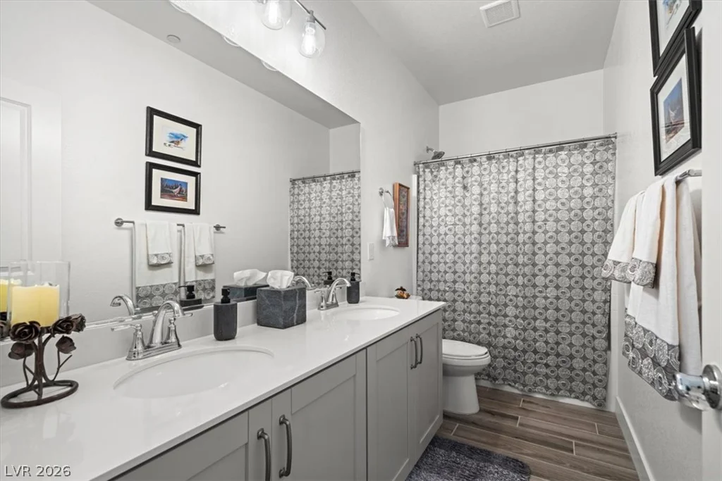 8801 Highland Skye, Las Vegas, NV 89166