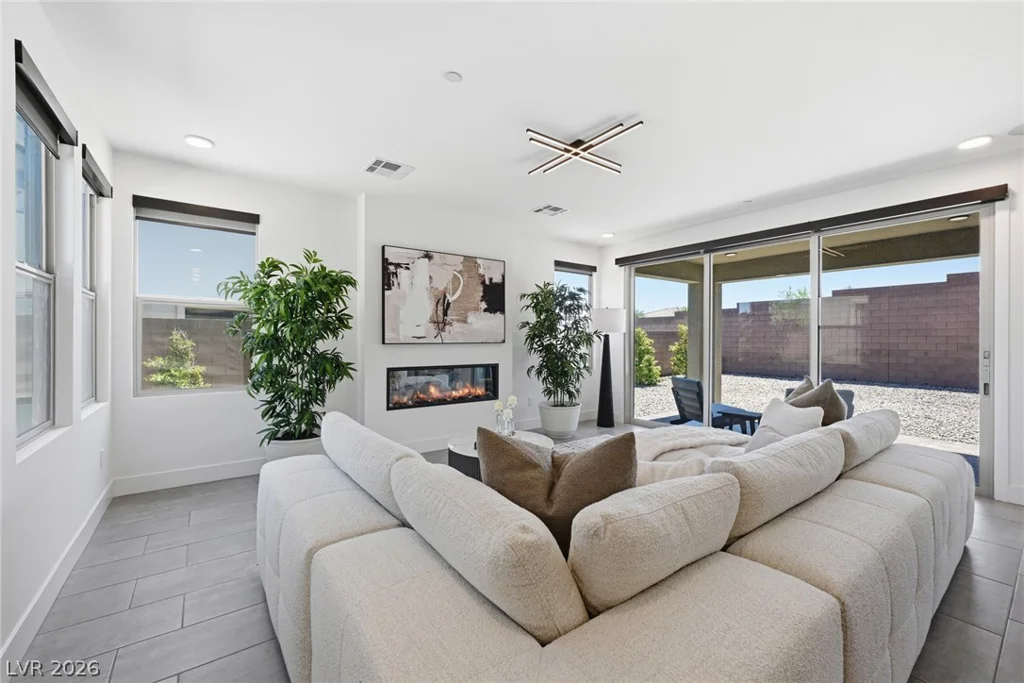 11955 Rockview Point, Las Vegas, NV 89138